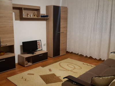 Inchiriere apartament 3 camere semidecomandat Tomis Nord, Boema