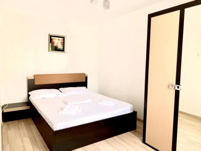 CAMPUS - Apartament 3 camere mobilat/utilat