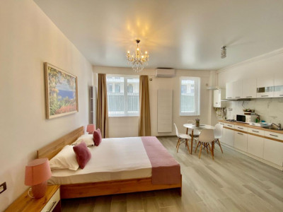 MAMAIA NORD Studio Elegant si Modern la Malul Marii - Perfect pentru Relaxare!