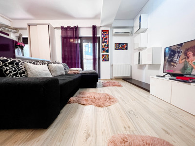 TOMIS PLUS  Apartament 2 Camere  Premium Curte interioara Privata