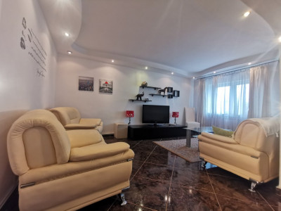 Poarta 6 Parc FC-uri  apartament 3camere 72mp