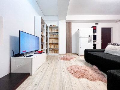 TOMIS PLUS  Apartament 2 Camere  Premium Curte interioara Privata