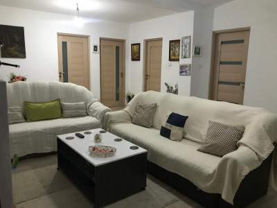 NAVODARI-Casa 3 camere,baie, bucatarie